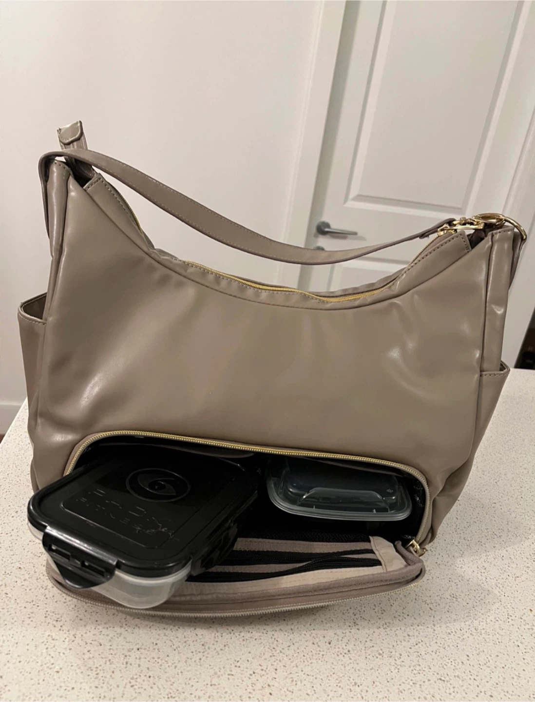 COOLER PURSE with food storage : 6 Pack Fitness Bag - photo 2