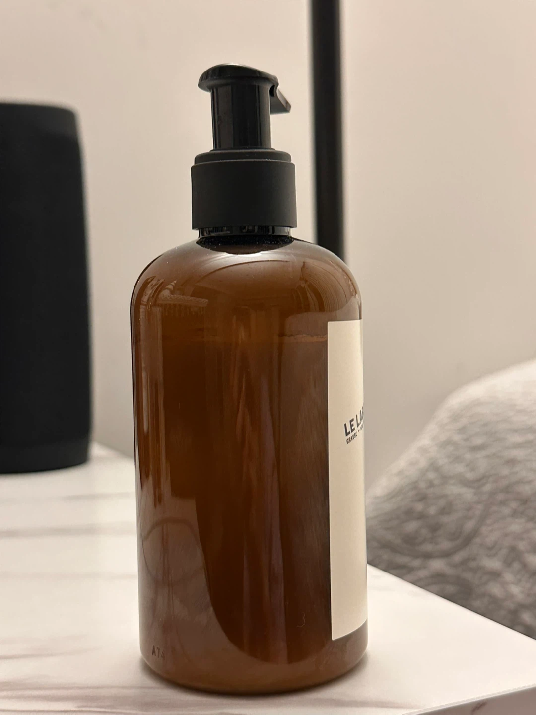 Le Labo Thé Noir 29 Perfuming Body Lotion 237ml - photo 2