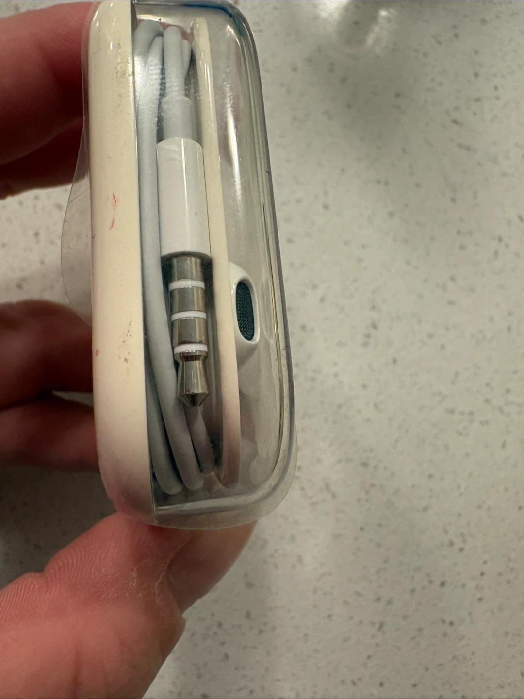 BRAND NEW! Apple Headphones - photo 3