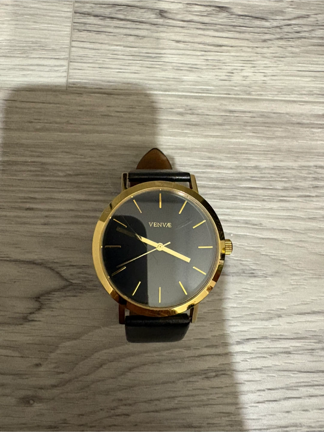 VENVÆ Gold and Black Watch with Leather Strap