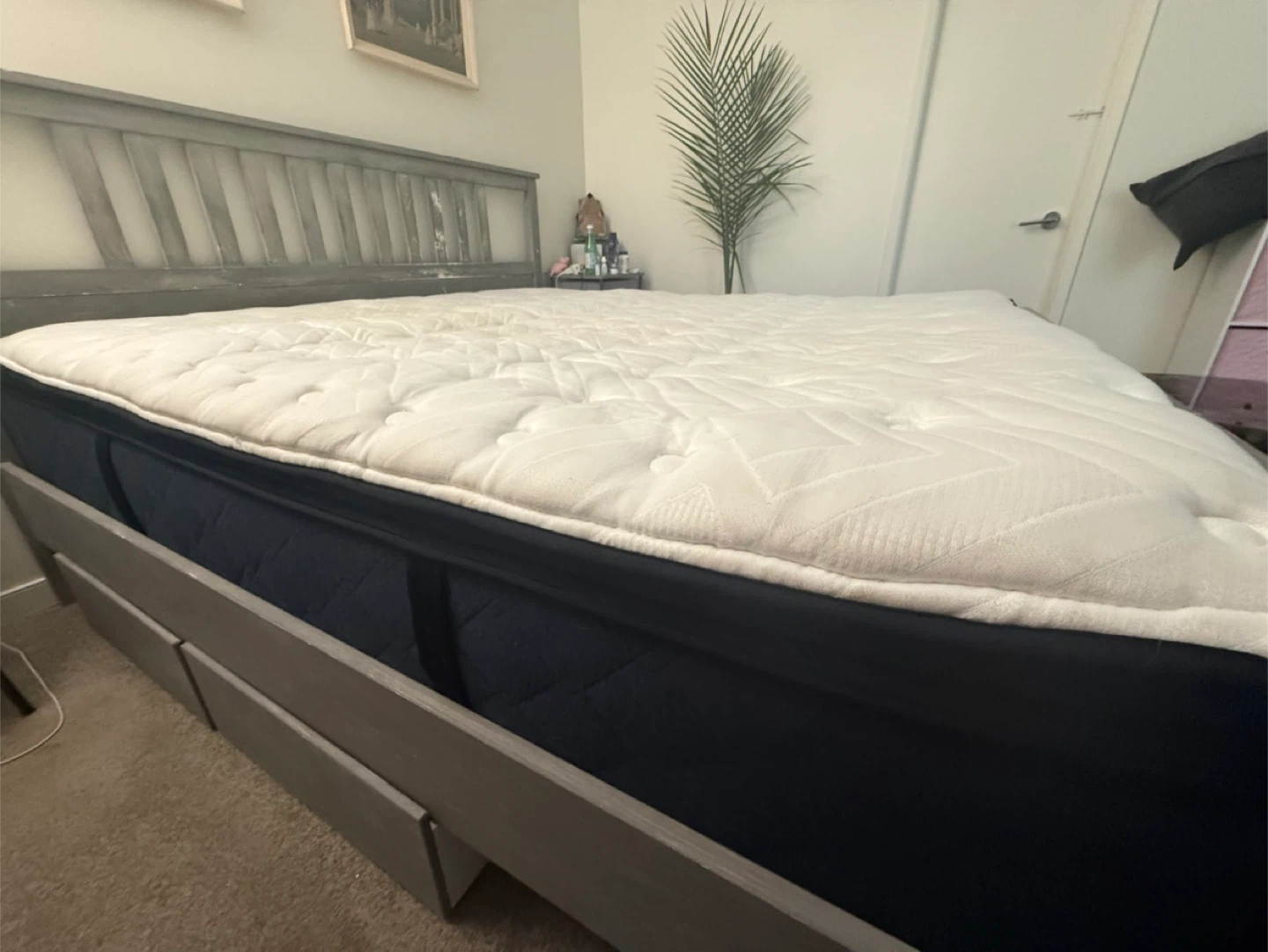 High End King Size Mattress - photo 2