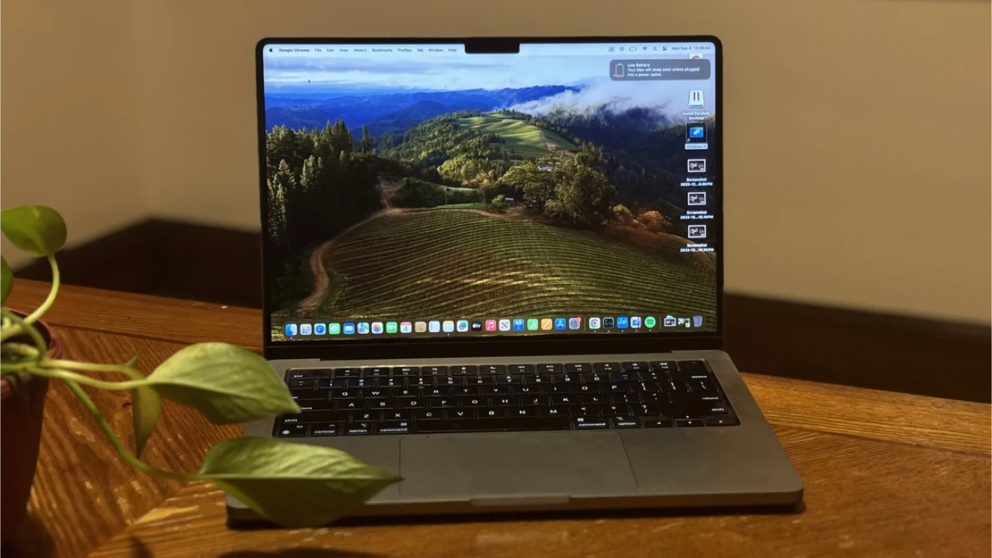 Macbook Pro 14" M3 (Japanese Keyboard)