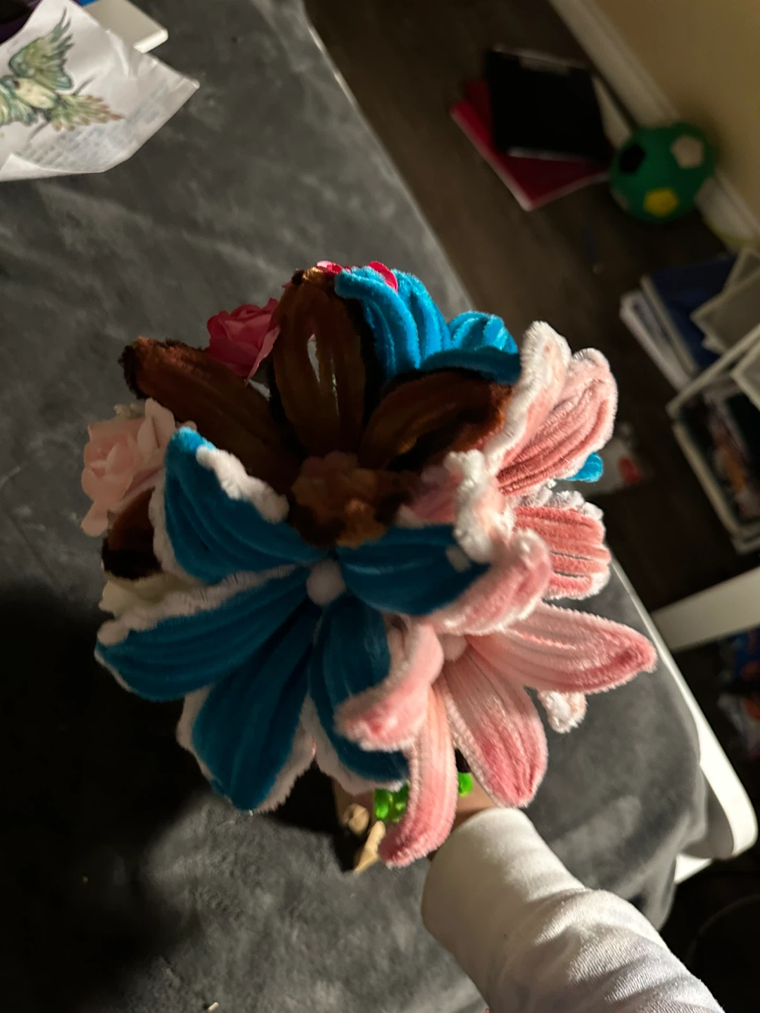 Pipe Cleaner Flower Bouquet - photo 3
