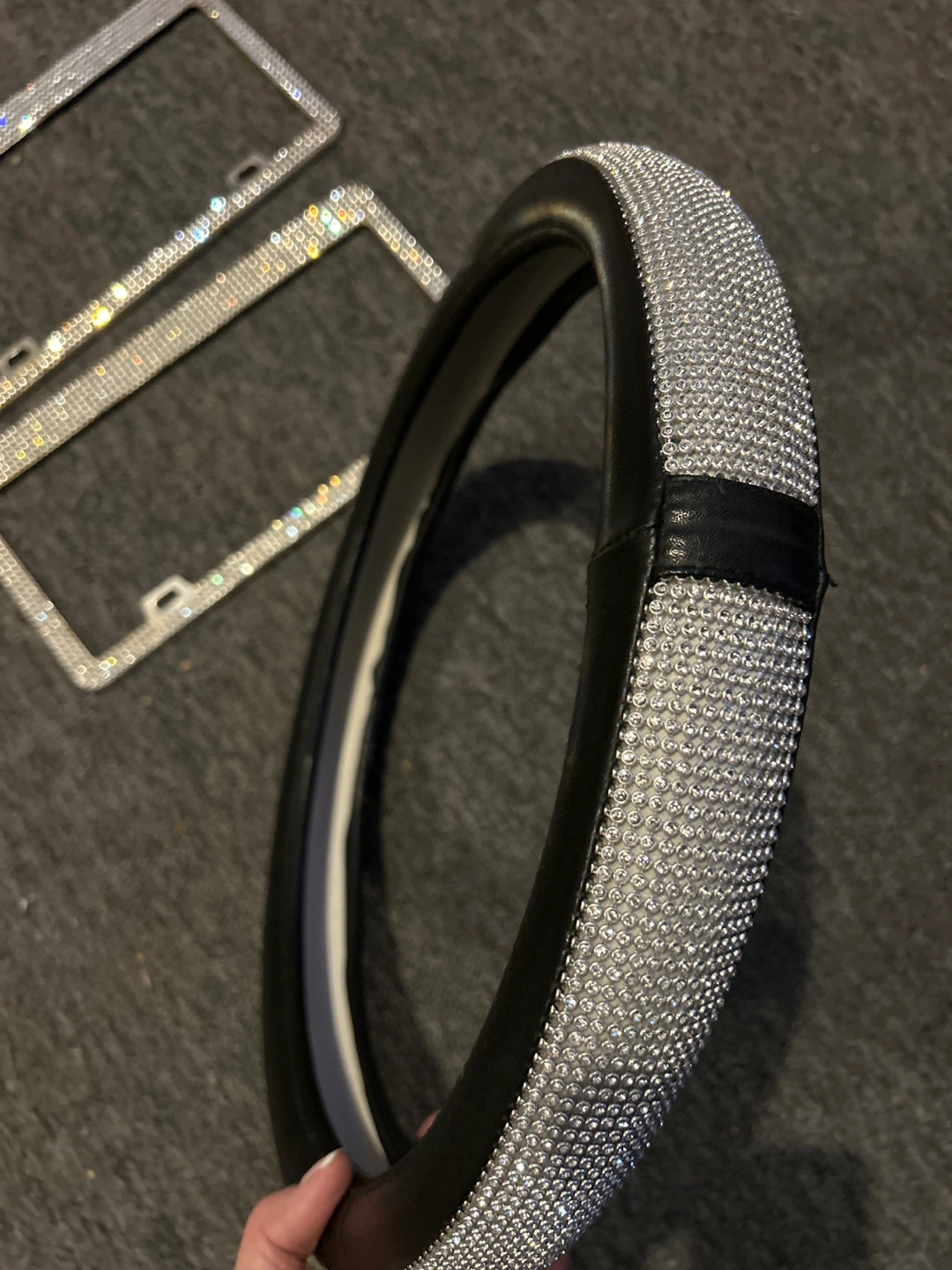 Sparkly Steering Wheel Cover and License Plate Frames Set - photo 4