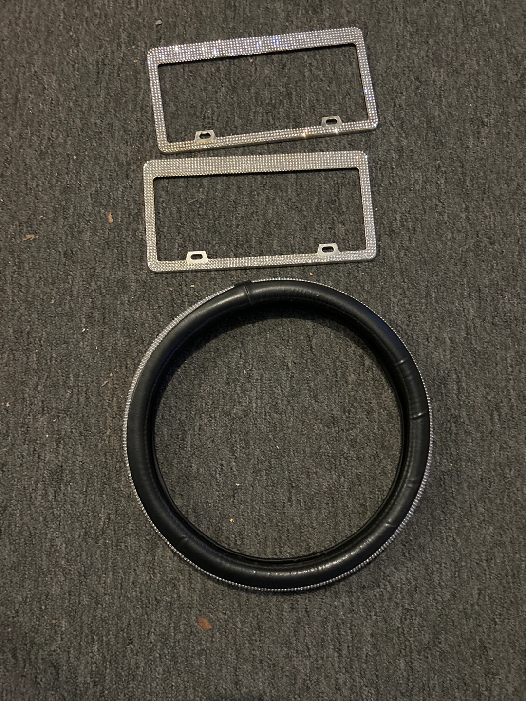 Sparkly Steering Wheel Cover and License Plate Frames Set