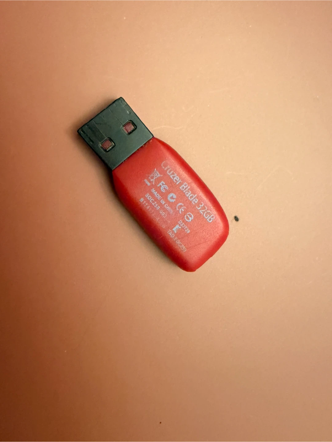 SanDisk Cruzer Blade 32GB USB Flash Drive - photo 3