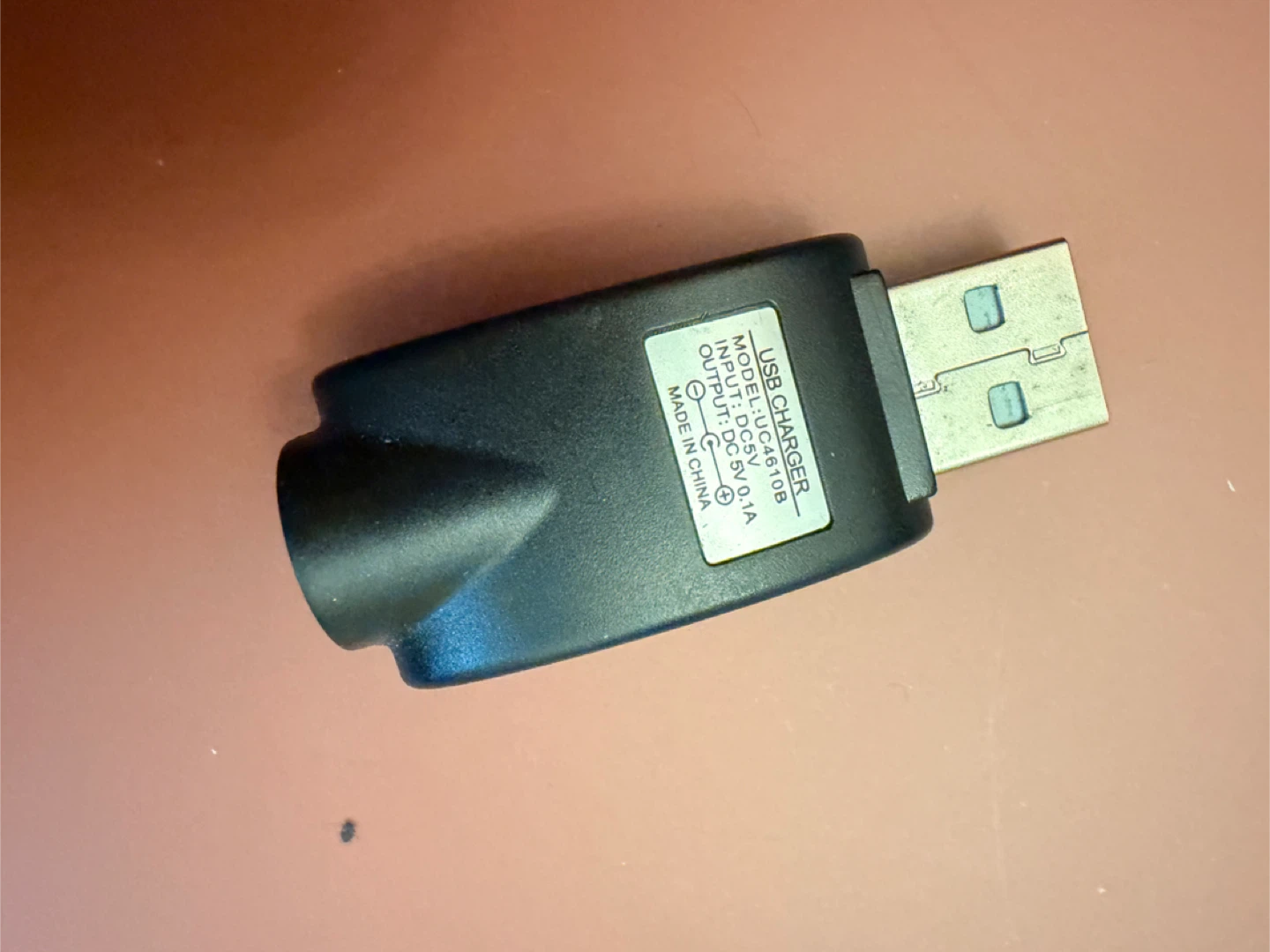 Logic USB Charger - photo 3