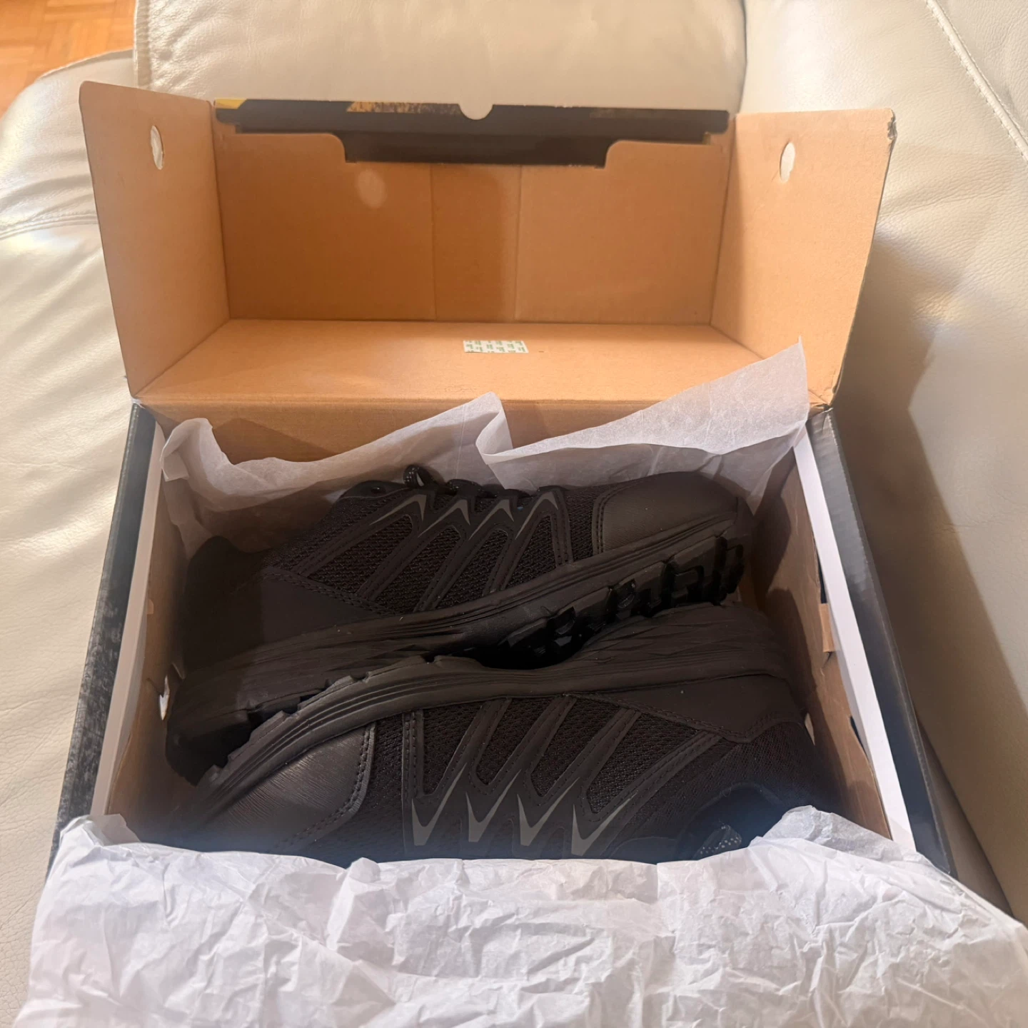 Workload Comfort X5 Black Shoes - Size 9 - photo 2