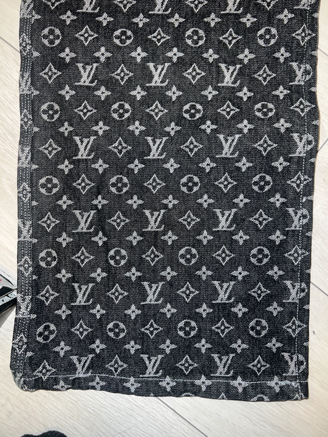 Louis Vuitton Denim Jeans Size 32-33 - photo 2