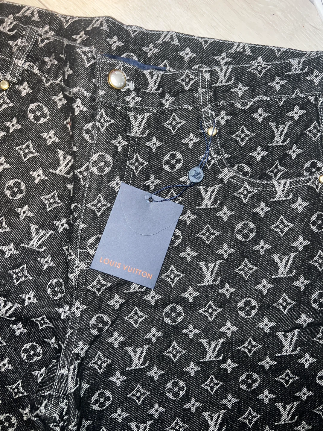 Louis Vuitton Denim Jeans Size 32-33 - photo 4