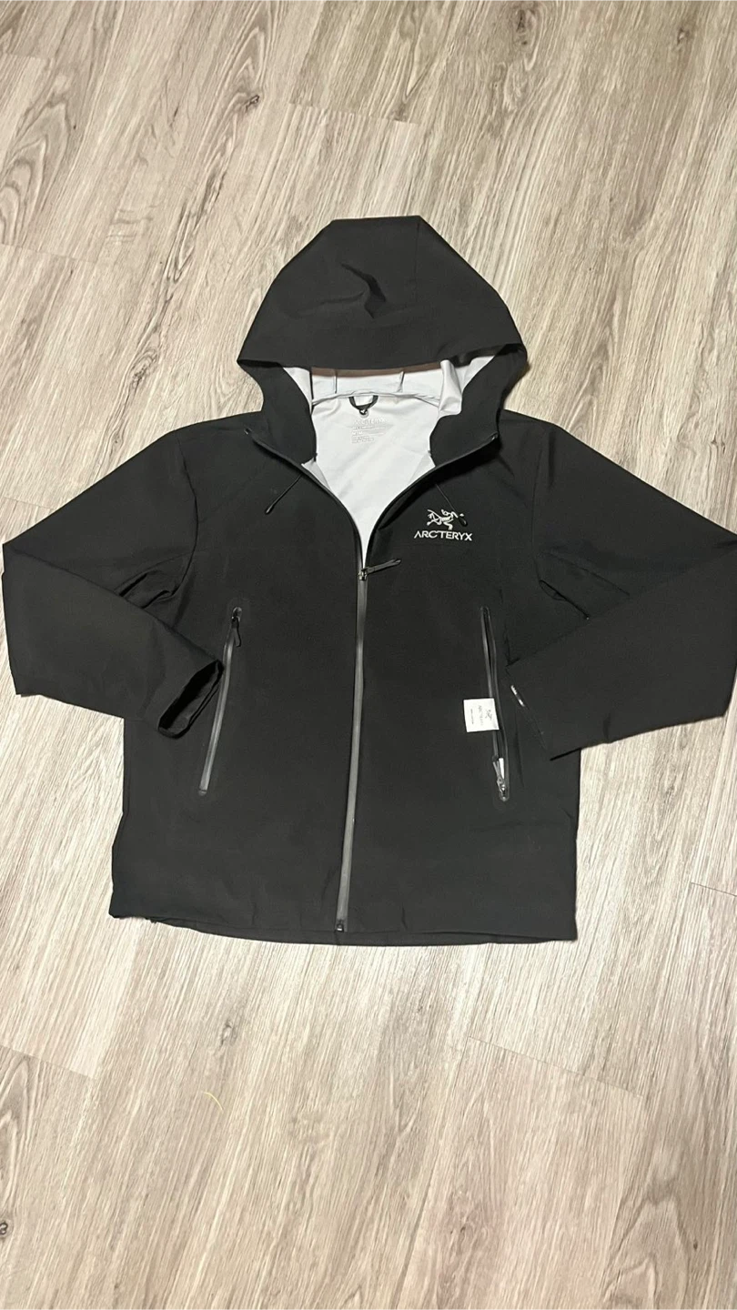 Arc'teryx Black Gore-Tex Jacket - photo 3