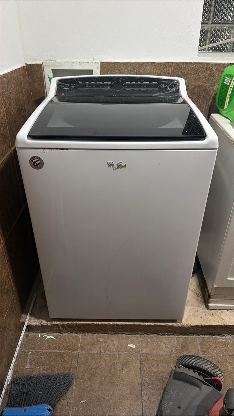 Whirlpool White Top Load Washing Machine