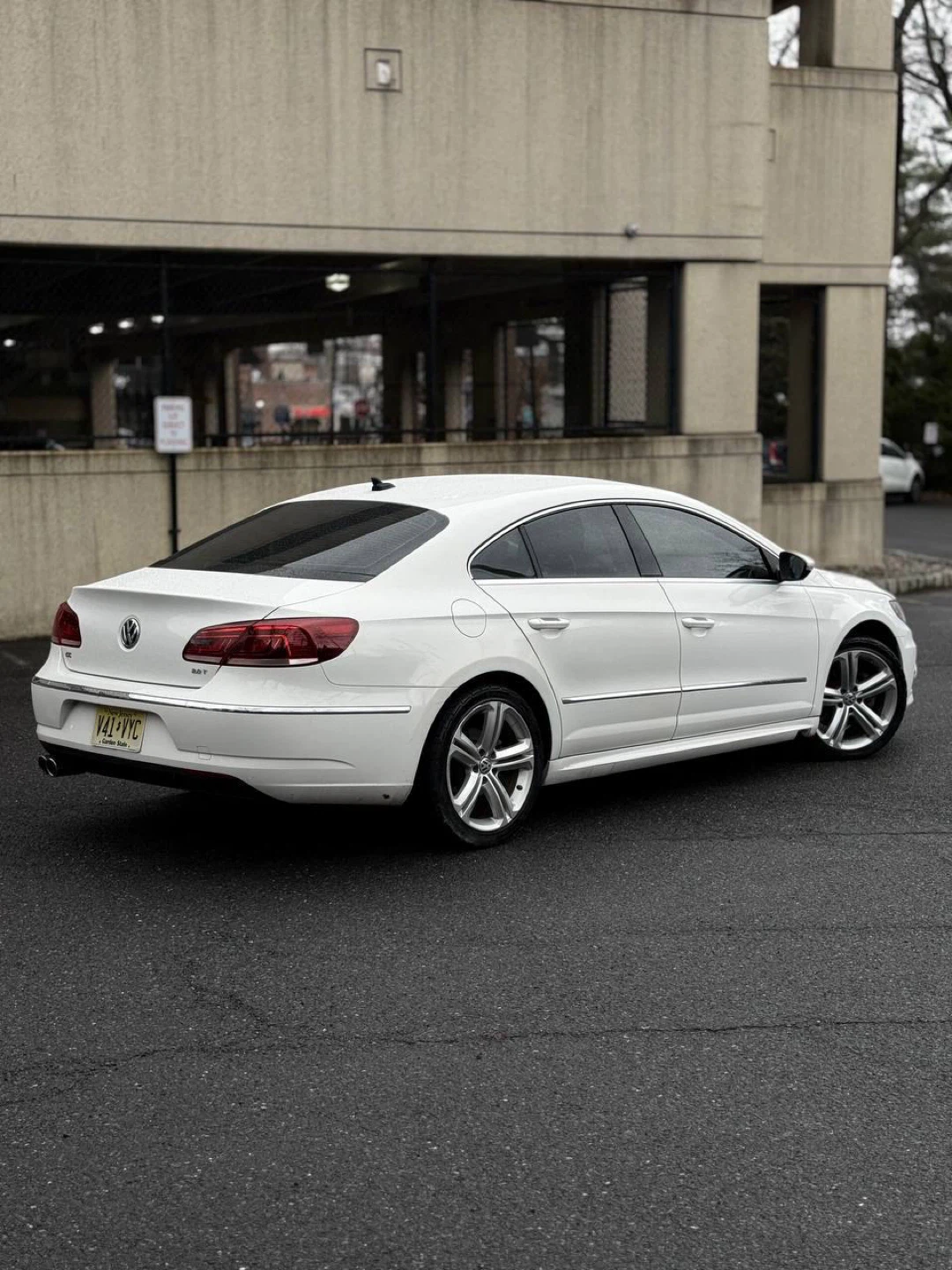 White Volkswagen CC Sport 2.0T Sedan - photo 5