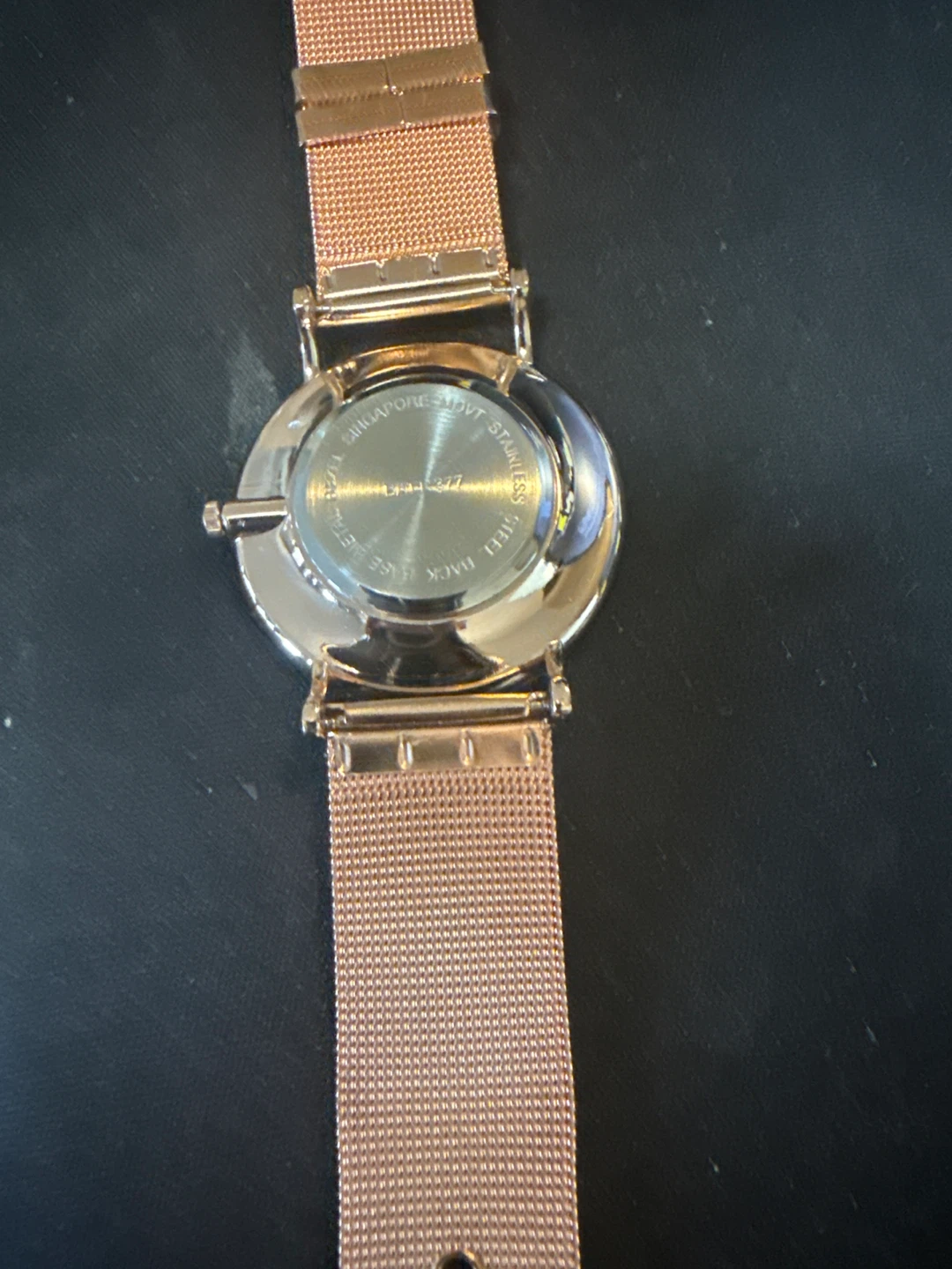 Rose Gold Quartz Mesh Band Watch - photo 2