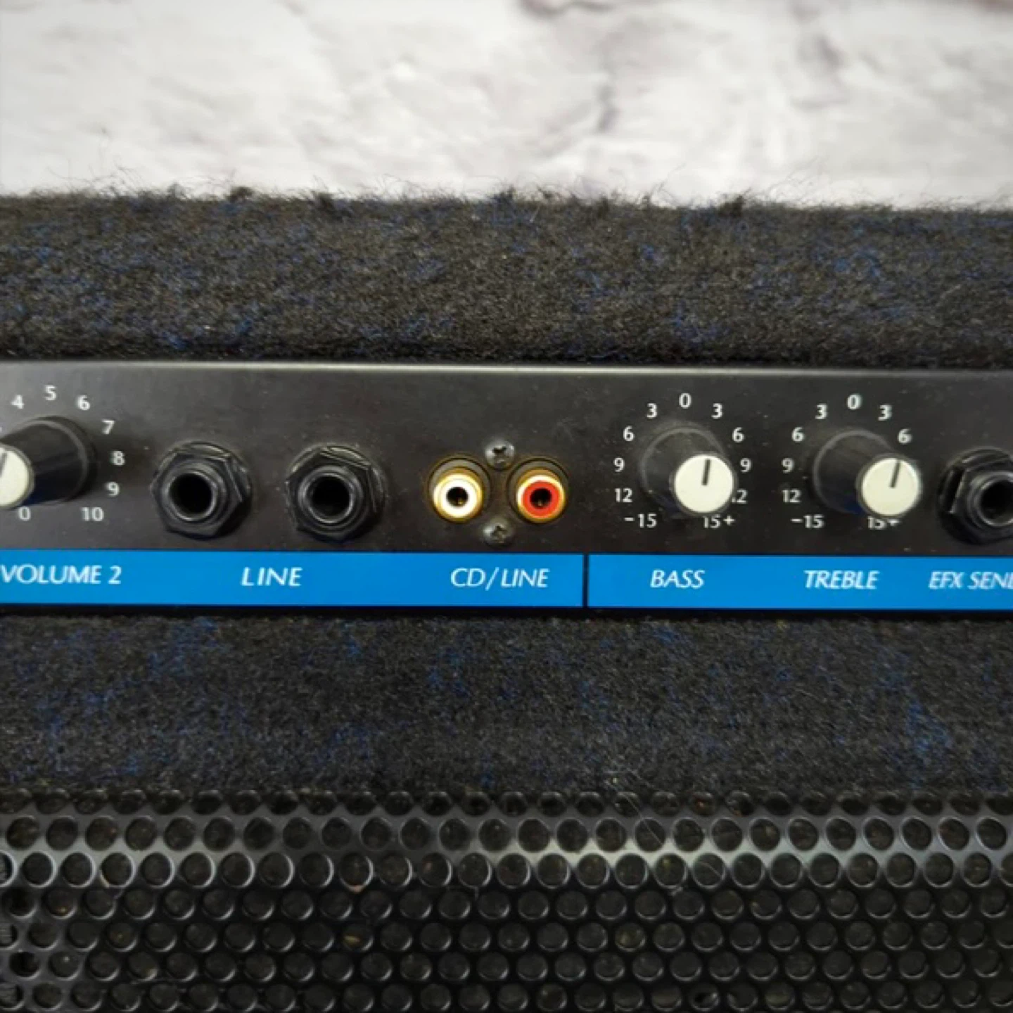 Yorkville 100W Power Wedge ~ Instrument / Vocal Amp - photo 3