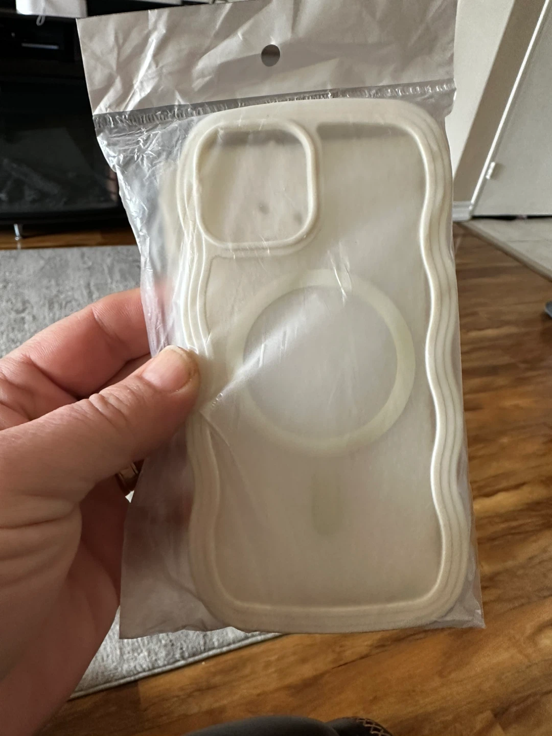 Cream Wave Pattern Phone Case for iPhone 12 Pro