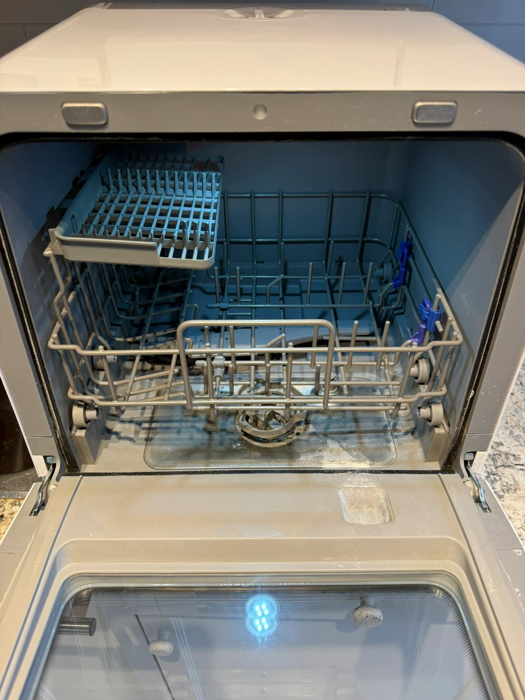 Comfee Countertop Dishwasher - photo 2