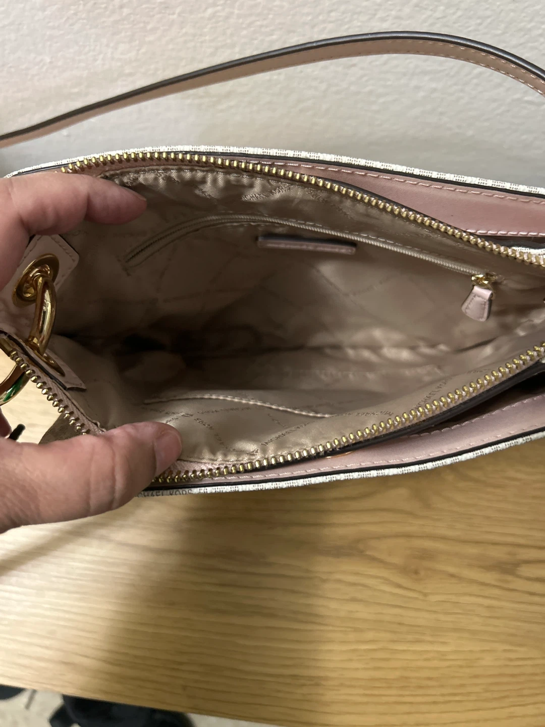 Michael Kors Signature Logo Crossbody Bag - photo 3