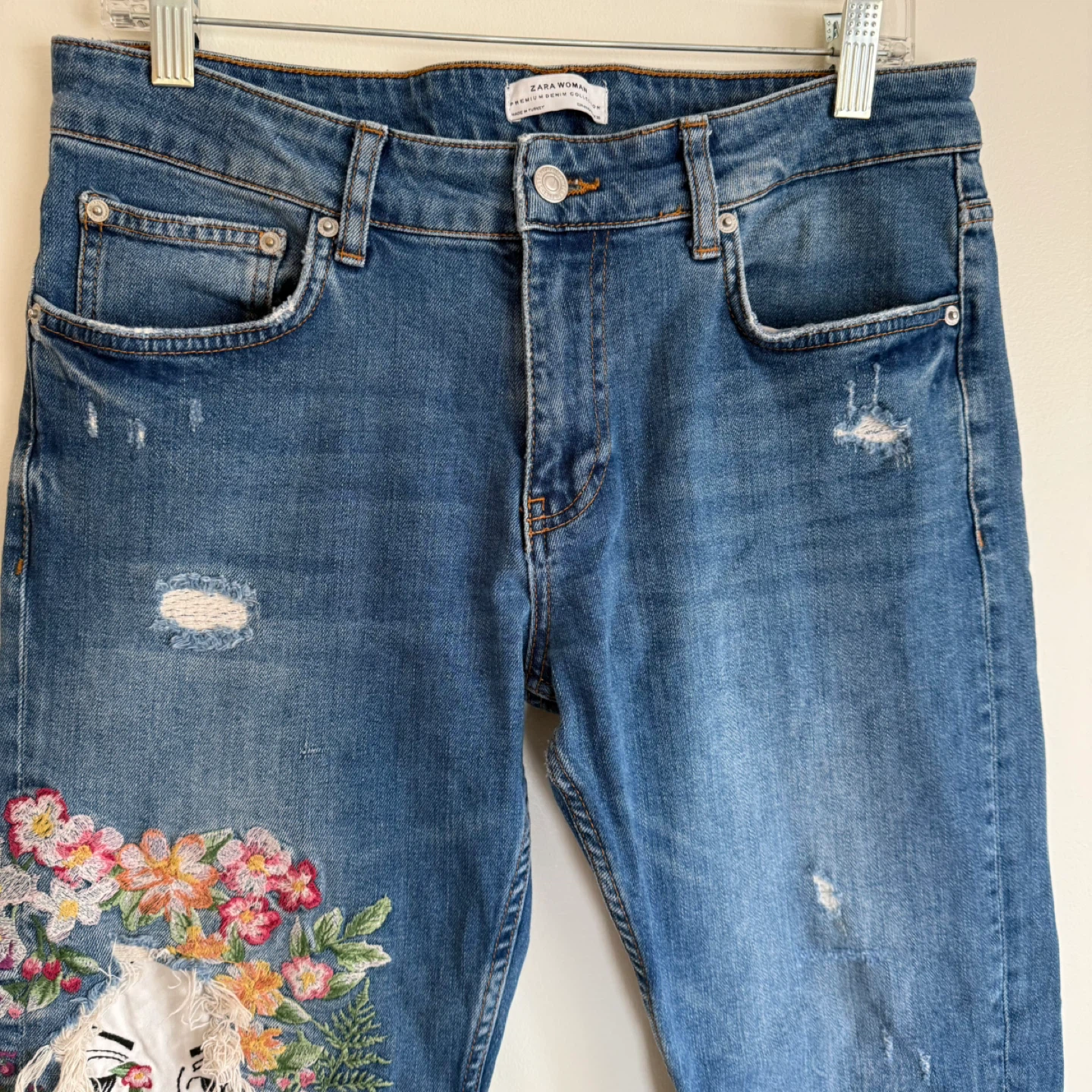 Zara Floral Embroidered Jeans - photo 5