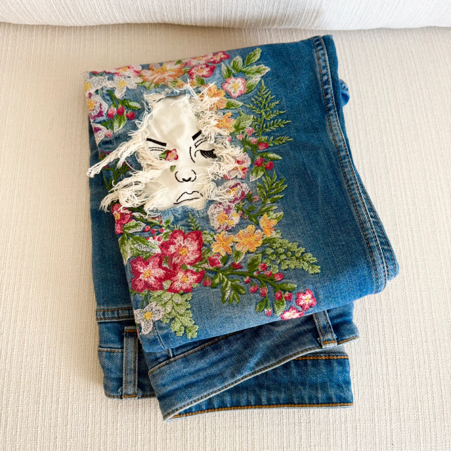 Zara Floral Embroidered Jeans