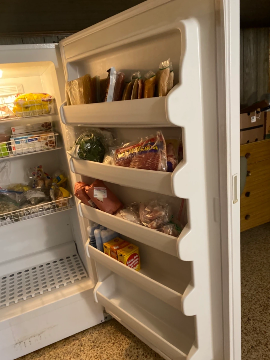 Frigidaire large  Upright Freezer - photo 3