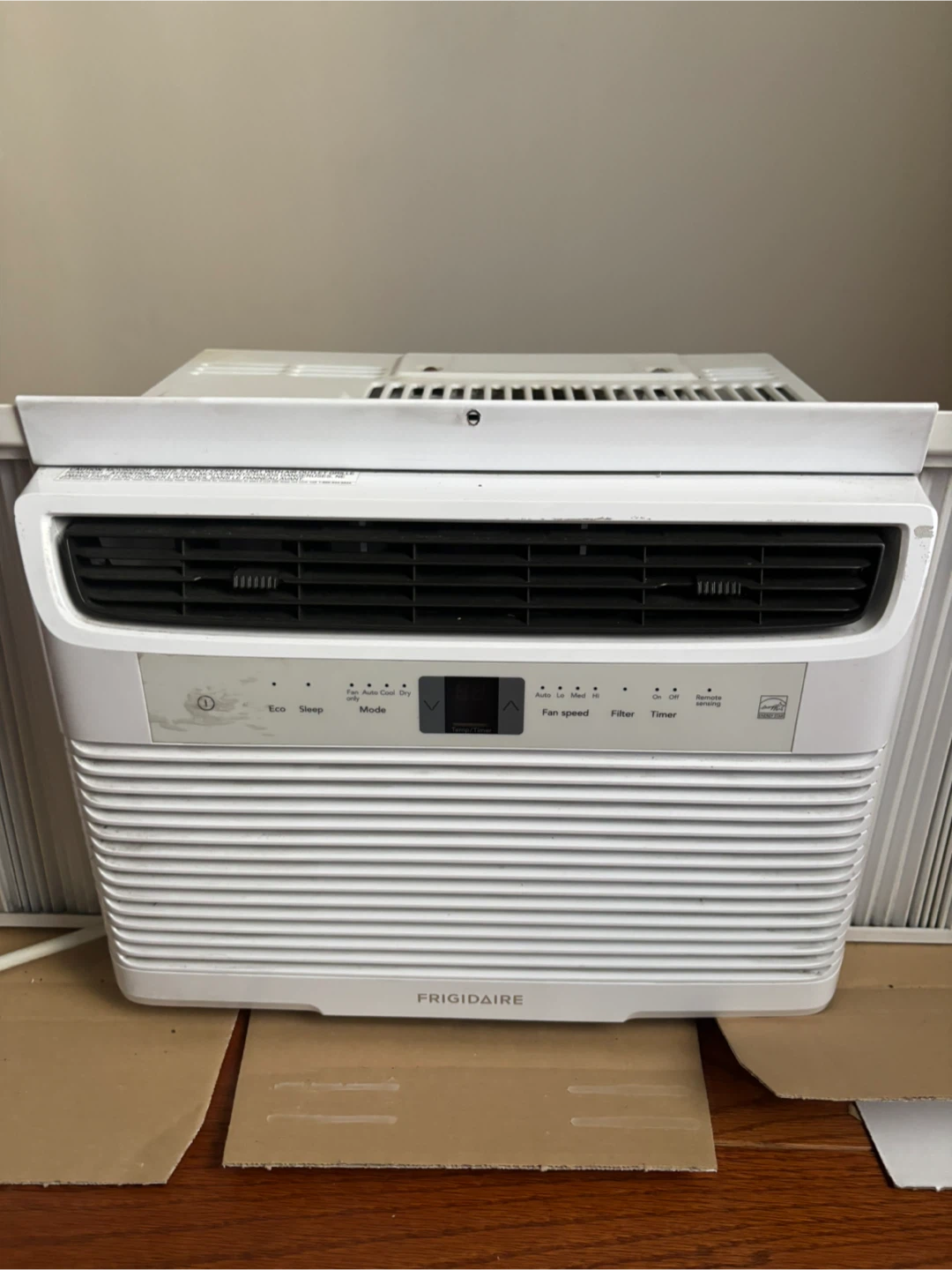 Frigidaire 5,000 BTU Room Air Conditioner - photo 2