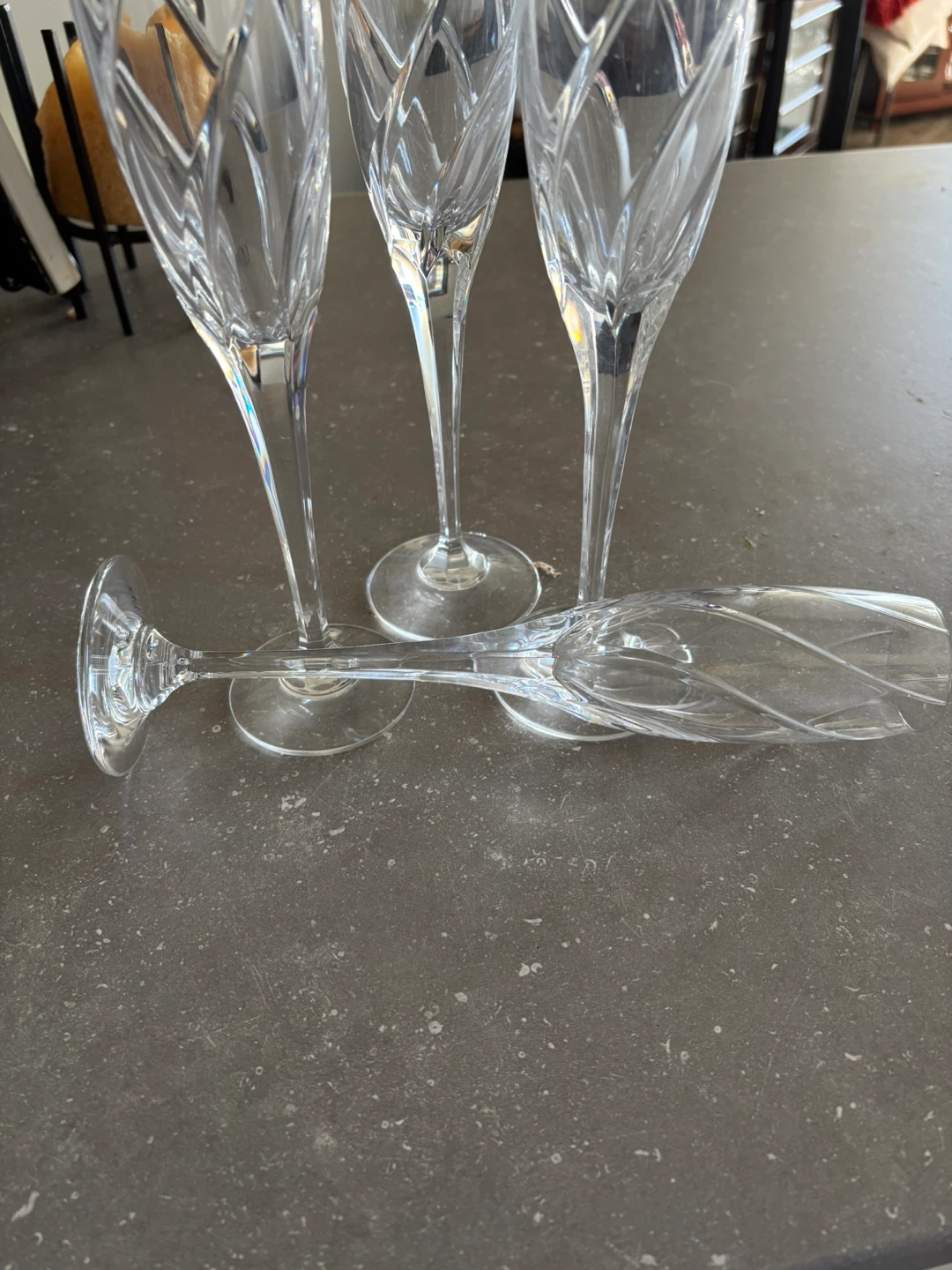 Mikasa Set of 4 Crystal Champagne Flutes - photo 4