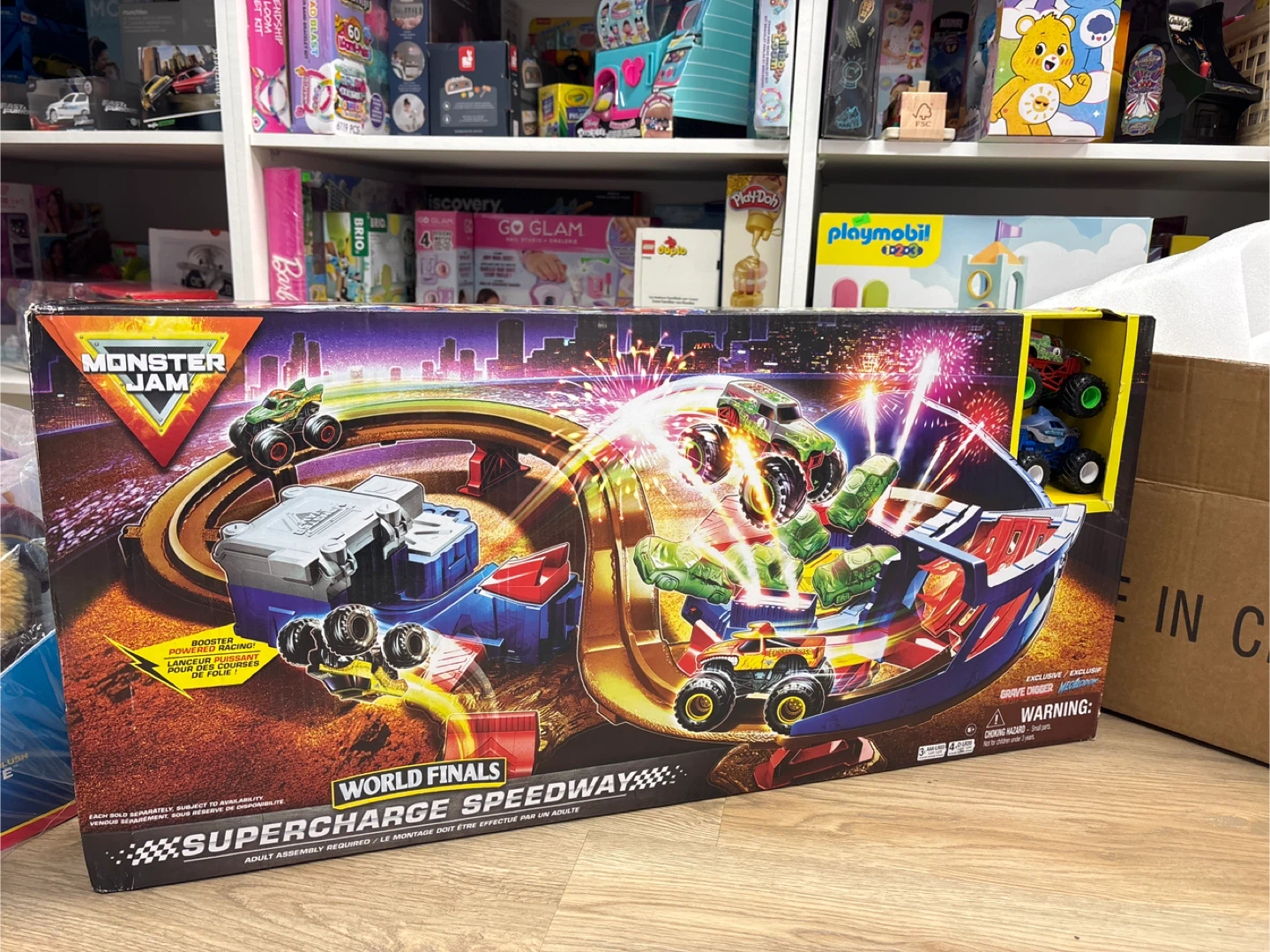 Monster Jam World Finals Supercharge Speedway Playset