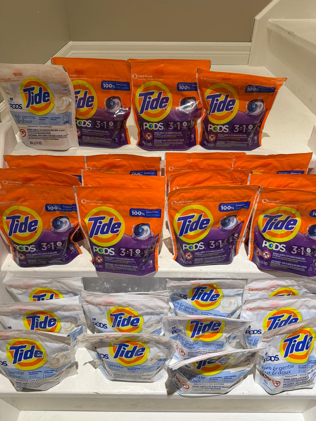 5 bags of Tide Pods Laundry Detergent - 3-in-1