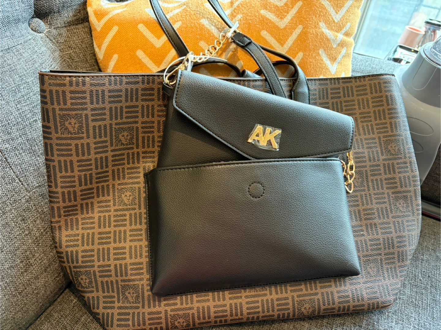 Anne Klein Tote Bag with mini purse - photo 2