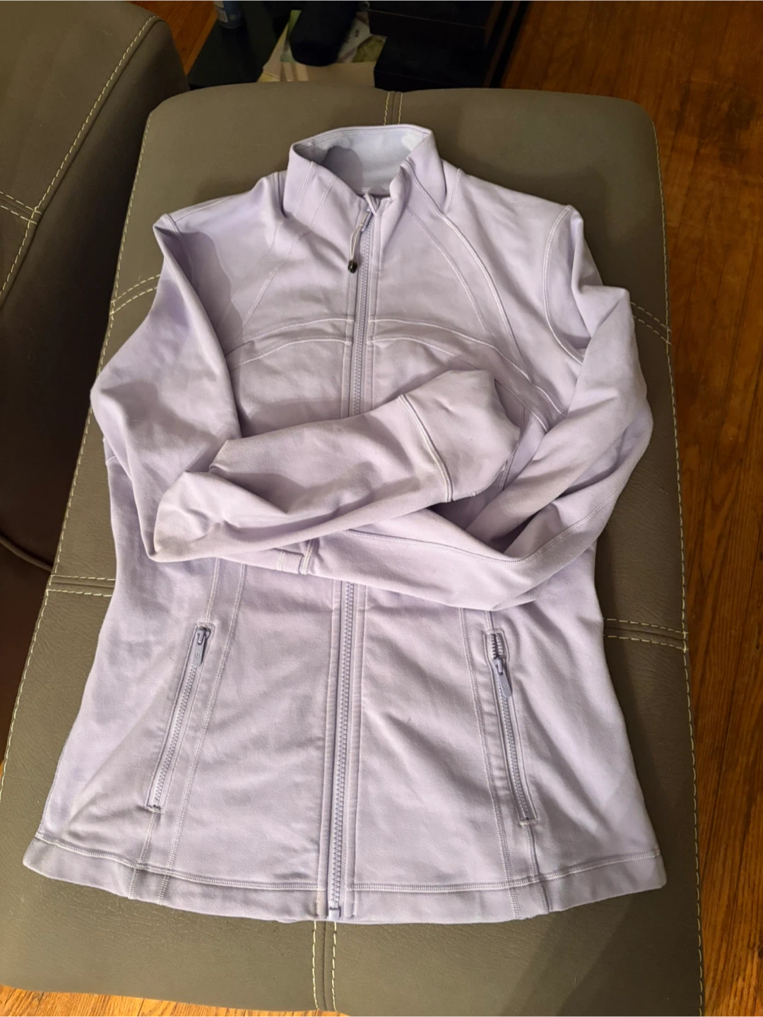 Lululemon woman’s zip up