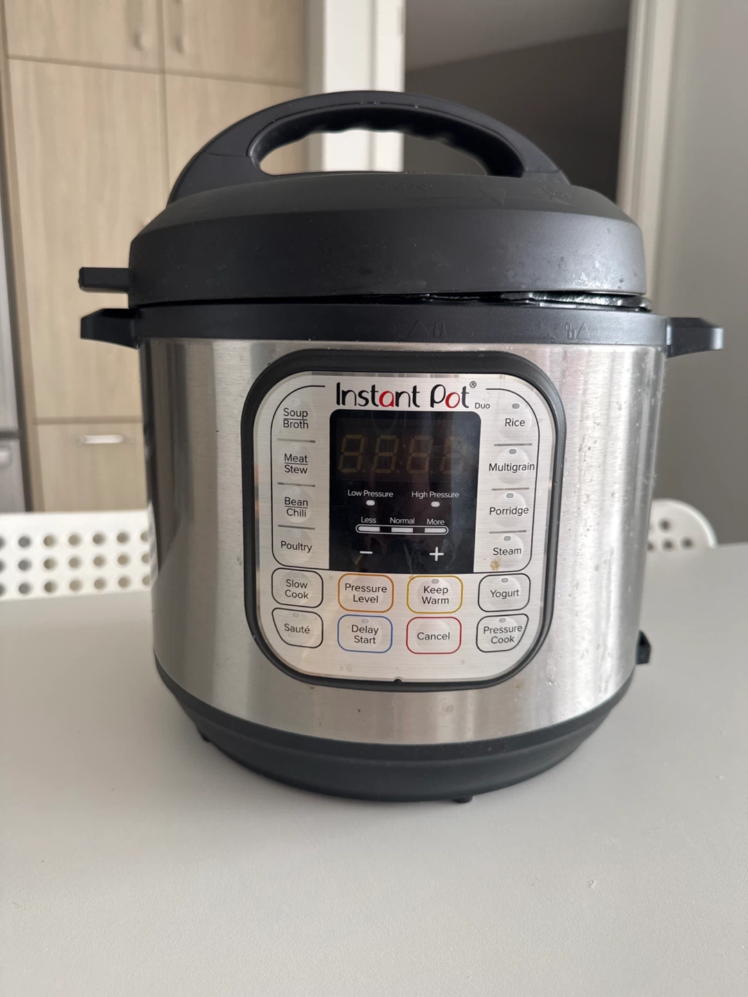 Instant Pot Duo 7-in-1 Electric Pressure Cooker