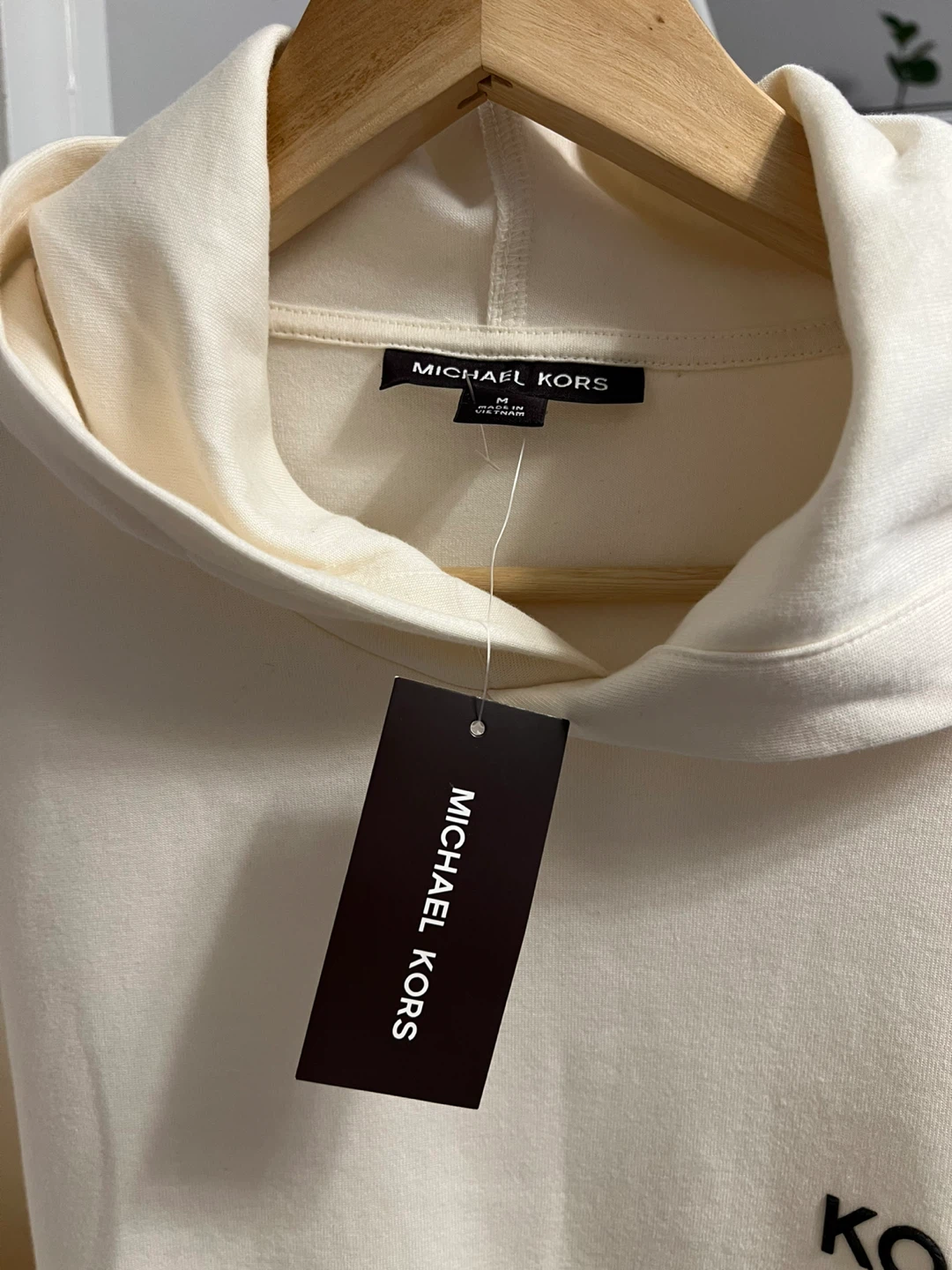 Brand new Michael Kors Cream Hoodie - Size M - photo 5