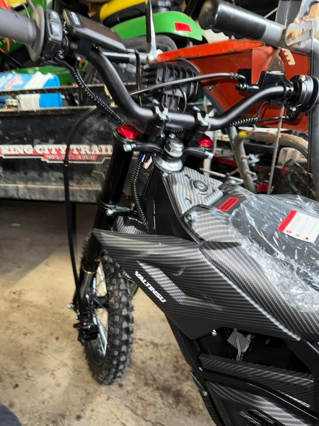 Valtinsu Electric Dirt Bike - Carbon fibre - photo 3
