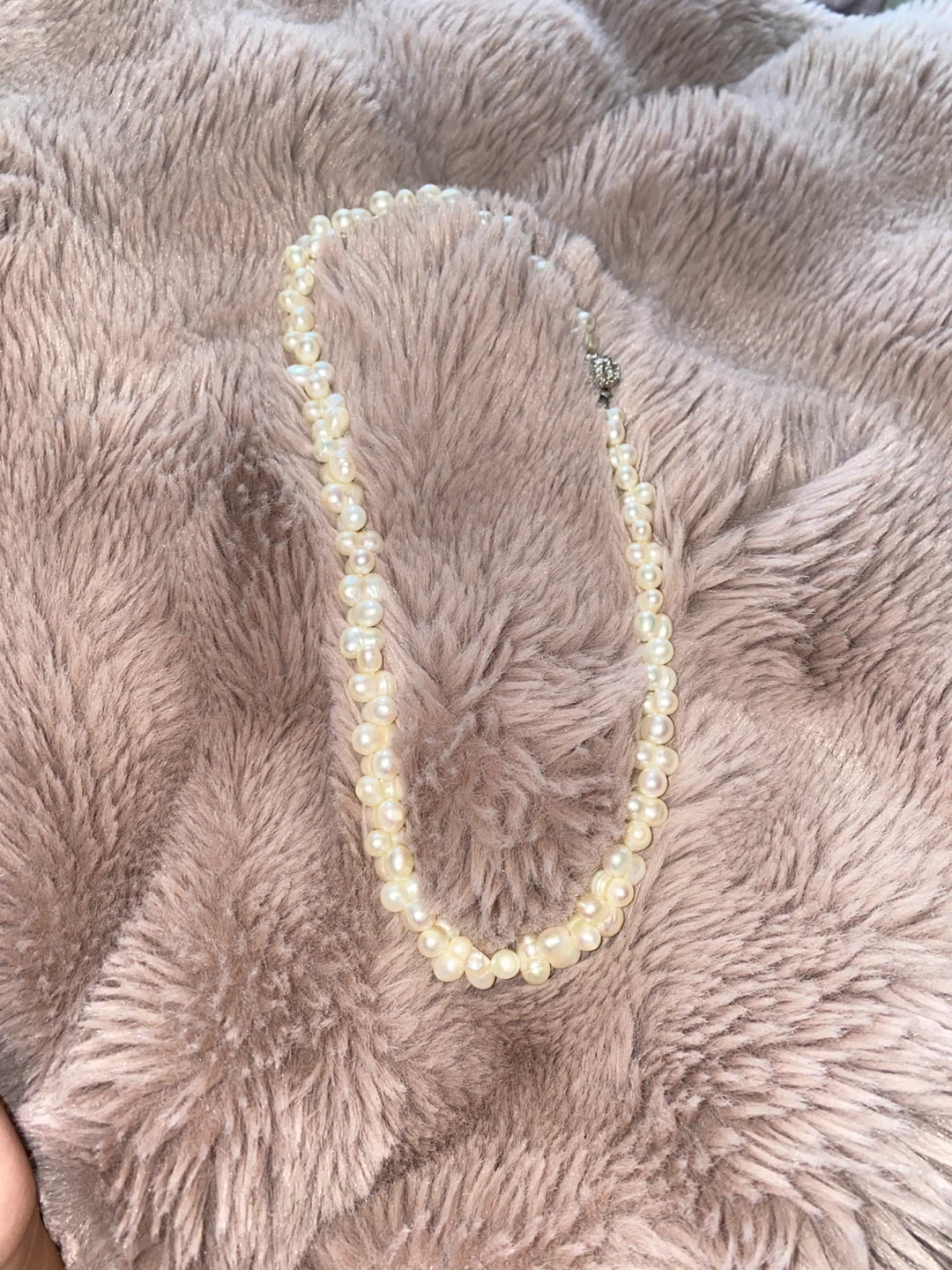 Pearl Necklace with Rhinestone Clasp - photo 4