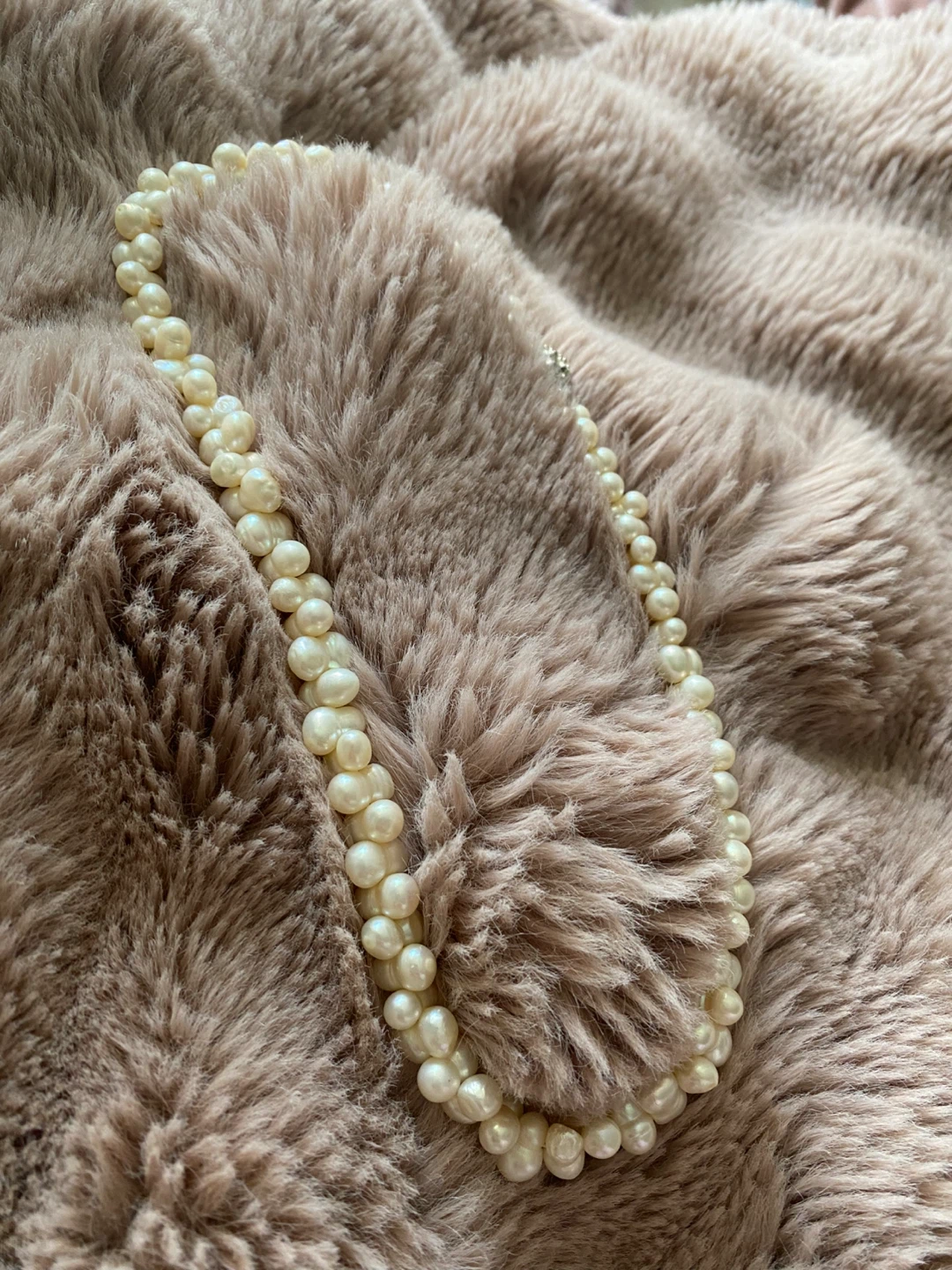 Pearl Necklace with Rhinestone Clasp - photo 3