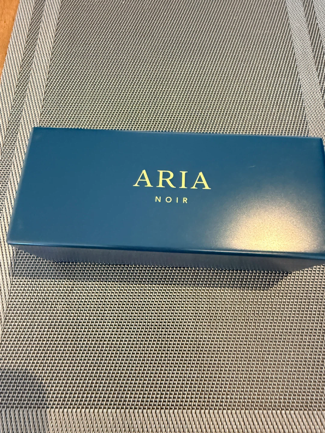 ARIA NOIR Eyeglasses with Case