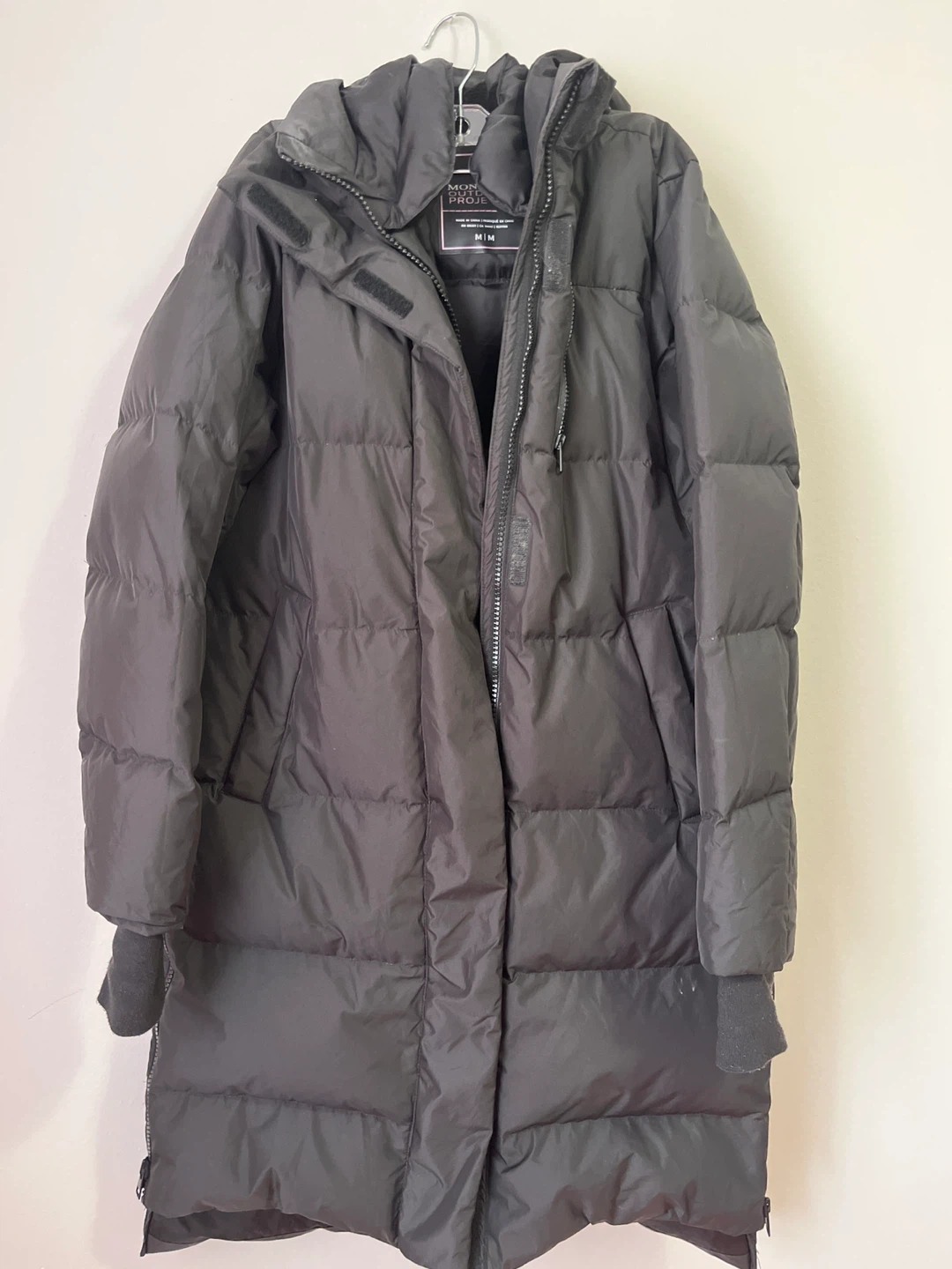 🥕 Mondetta Outdoor Project Down Jacket - Size M