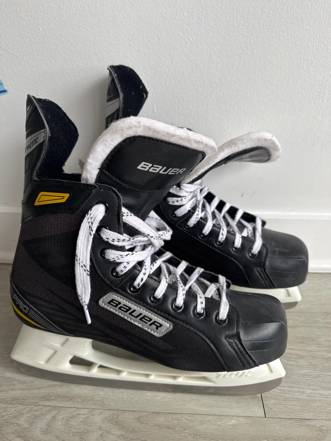 Bauer Supreme Hockey Skates US 11.5