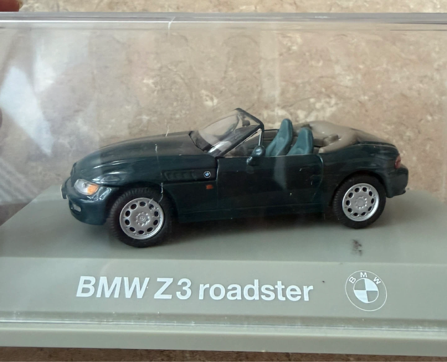 BMW Z3 Roadster Diecast Model Car - photo 2