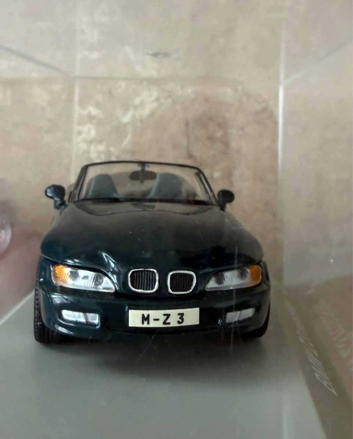 BMW Z3 Roadster Diecast Model Car - photo 3