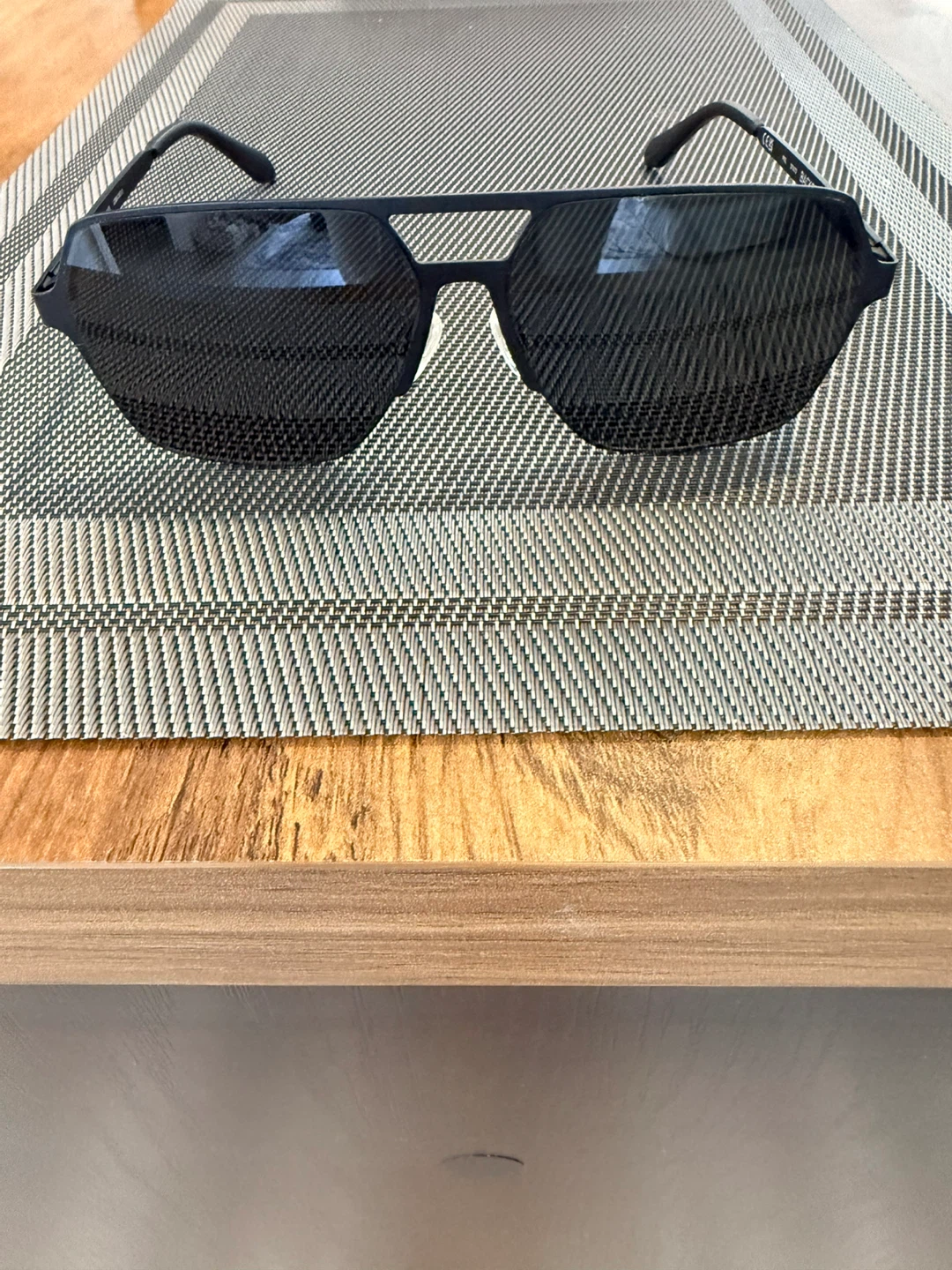 QUAY Australia Sunglasses