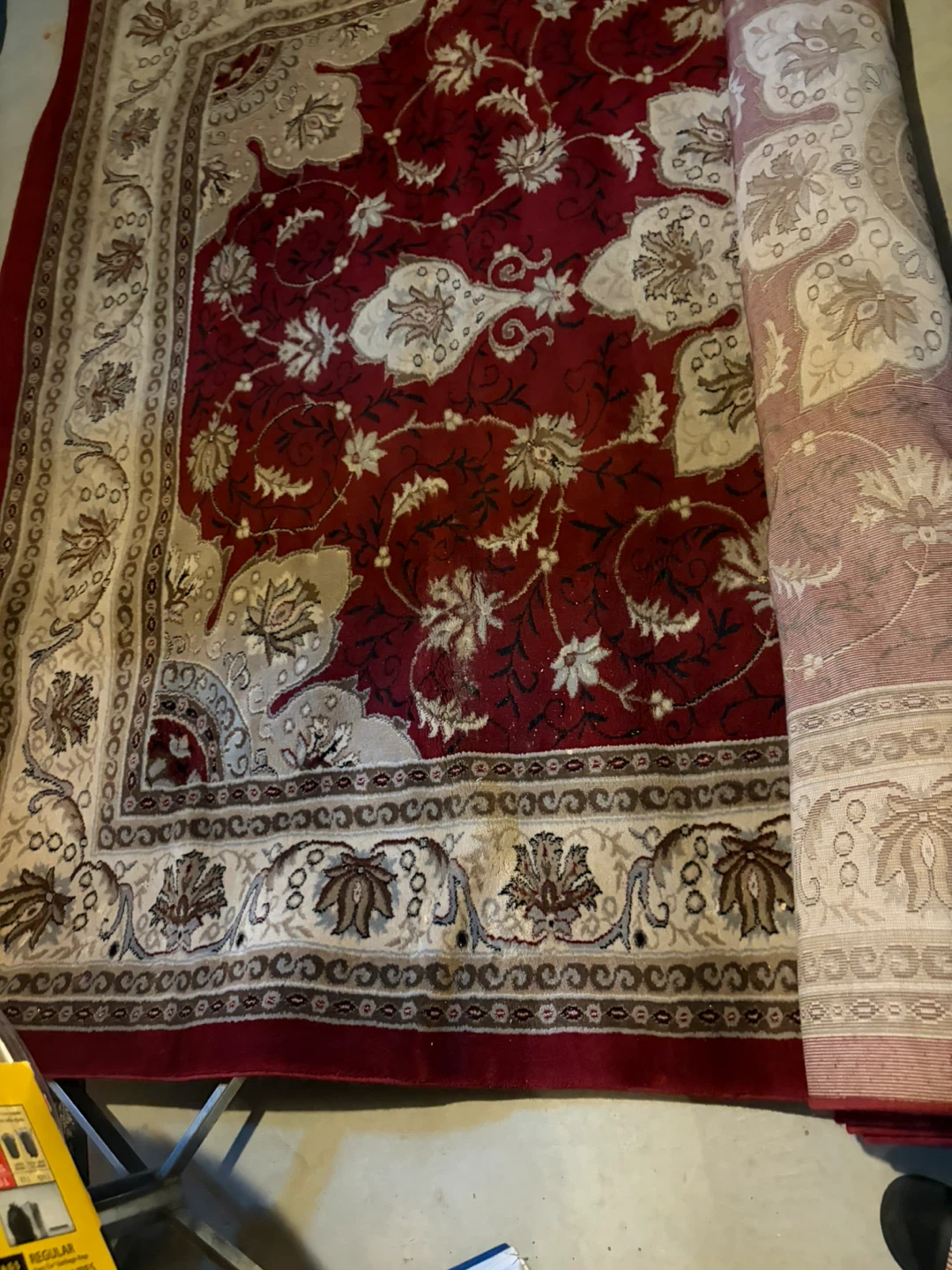 Vegas Collection Red/Cream Rug 240x330cm