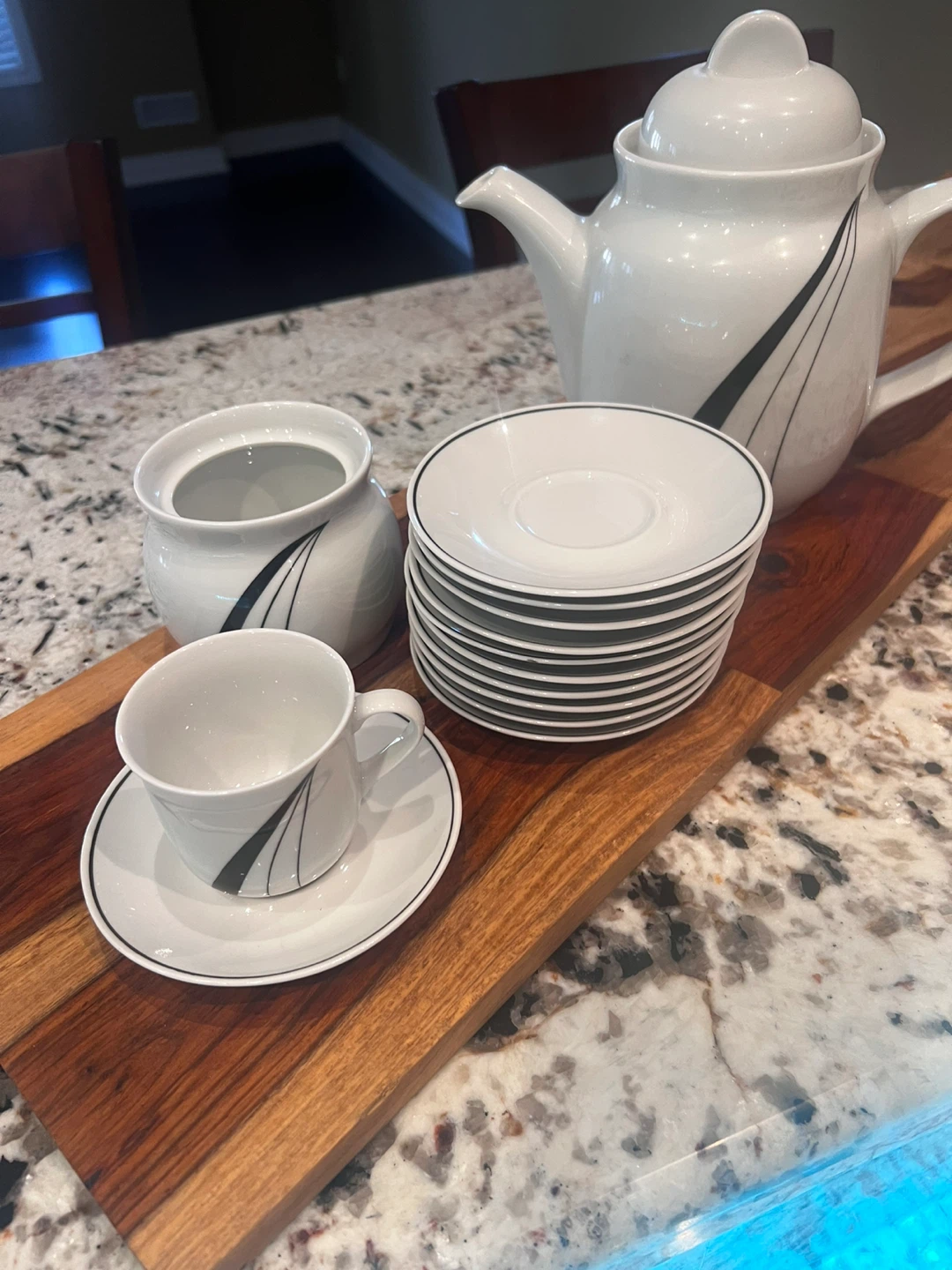 White Porcelain Tea/Espresso Set