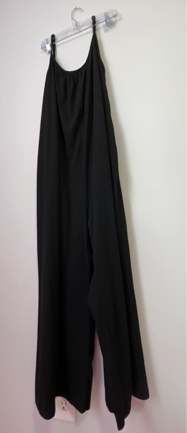 🥕 Black Jumpsuit with Spaghetti Straps