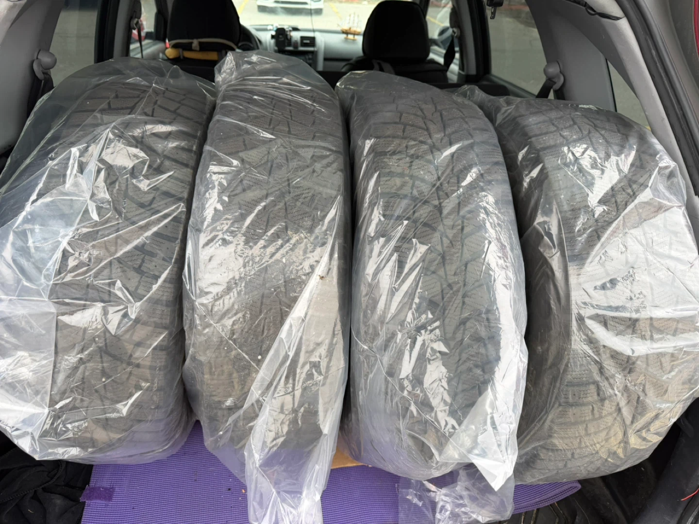 CRV - Laufenn 225/65R17 102T Winter Tires (Set of 4) - photo 2
