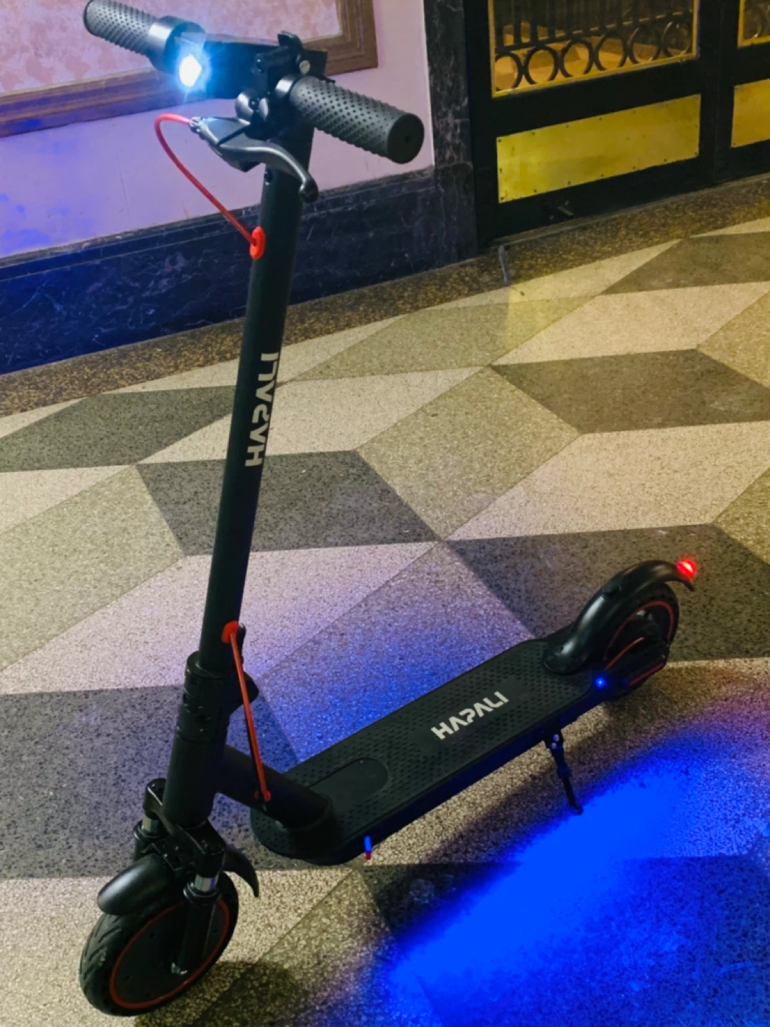 HAZALI Electric Scooter with LED Lights run fas 25mph - photo 3