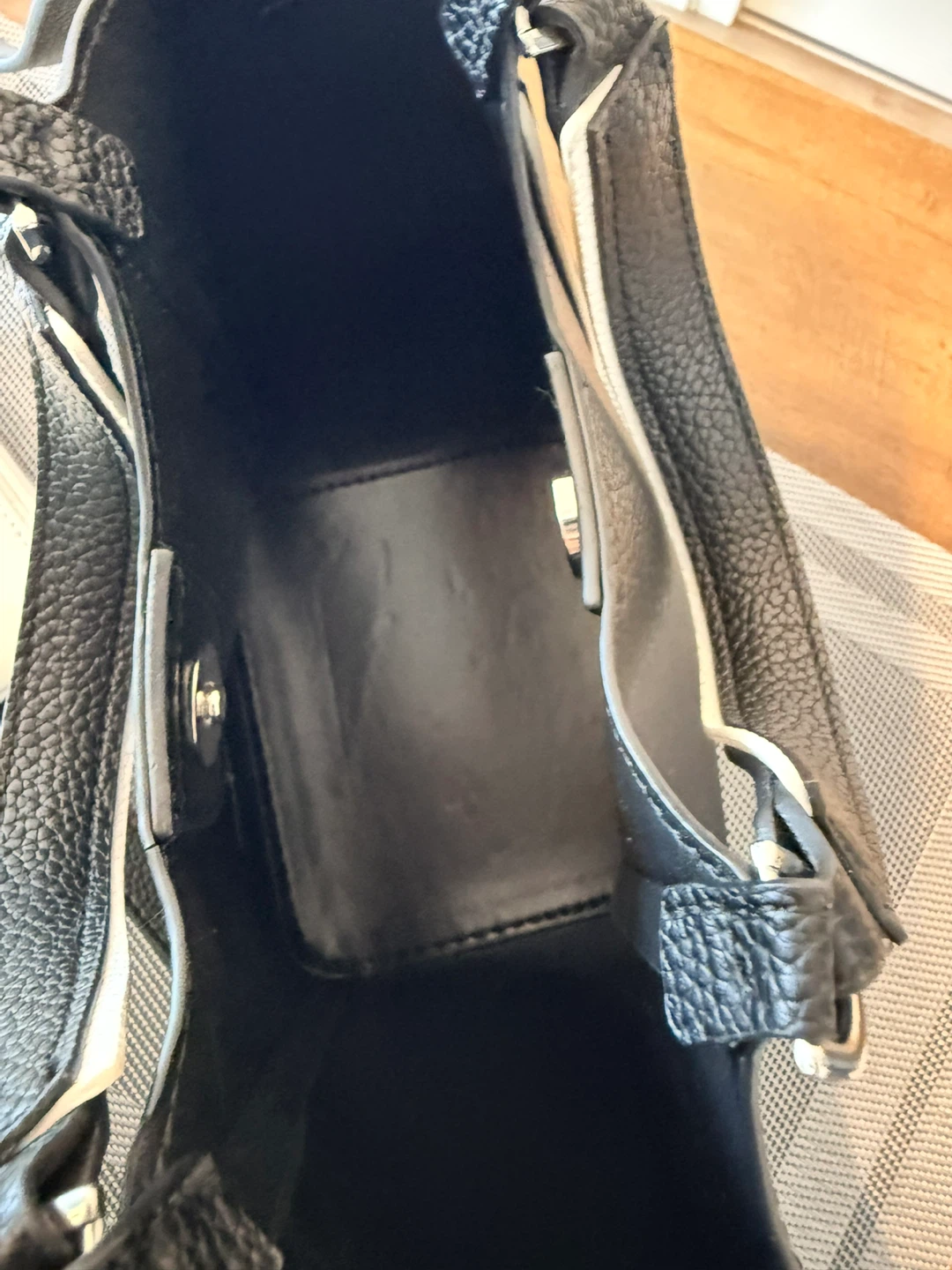 Tahari Black Pebble Grain Tote Bag with Matching Pouch - photo 2