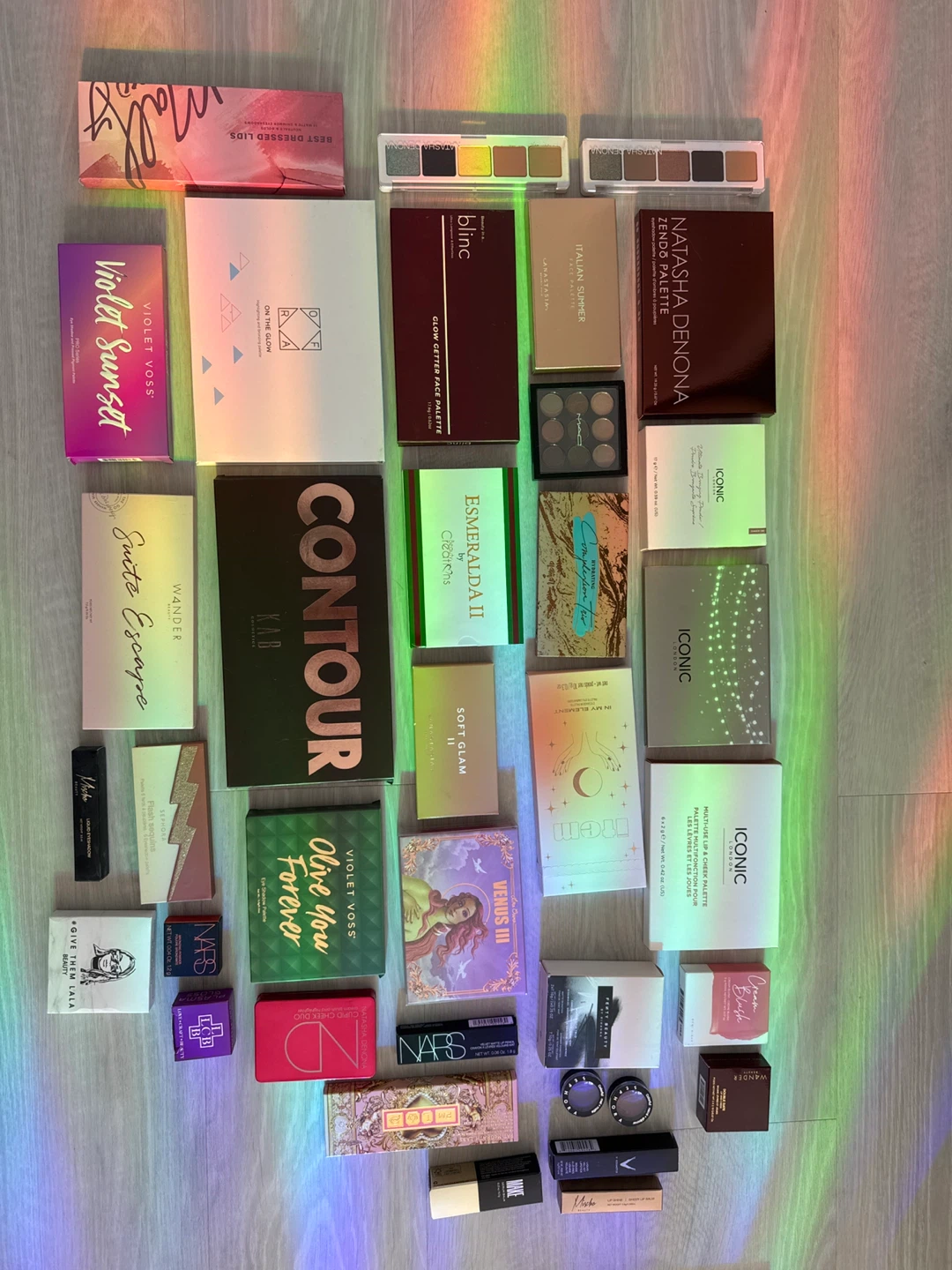 Assorted Makeup Palettes and Cosmetics - 🥕