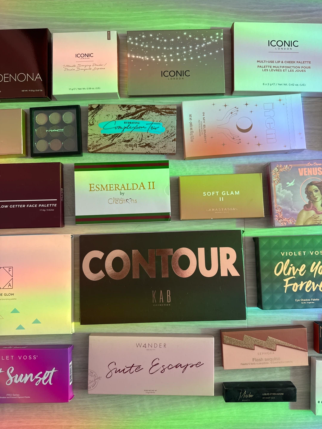 Assorted Makeup Palettes and Cosmetics - 🥕 - photo 3